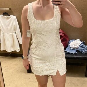 Saylor Sequin Floral Cocktail Mini Dress- Size Large